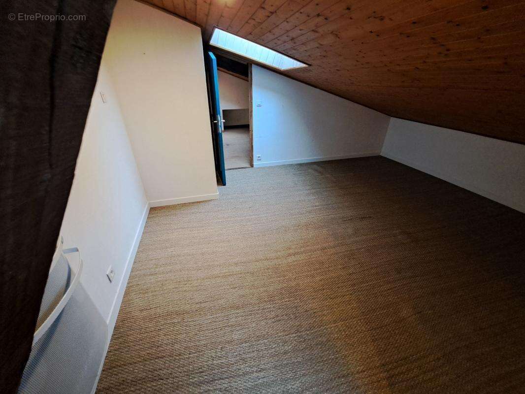 Appartement à MOIRANS
