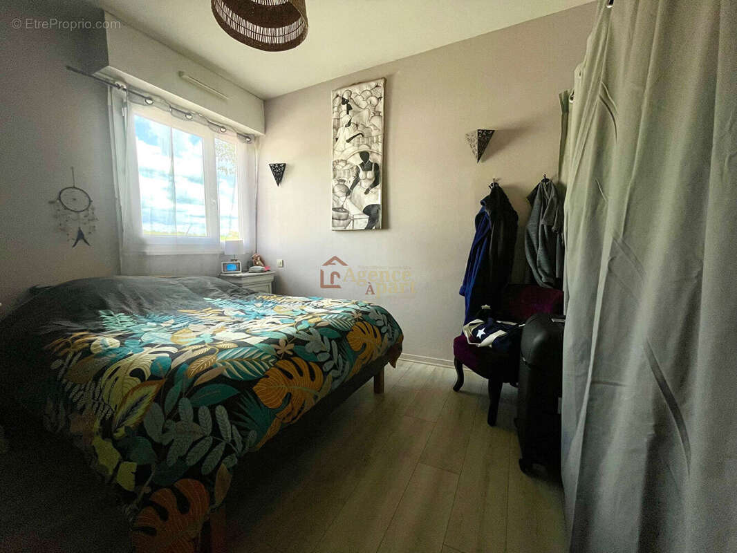 Maison à ARGENCES