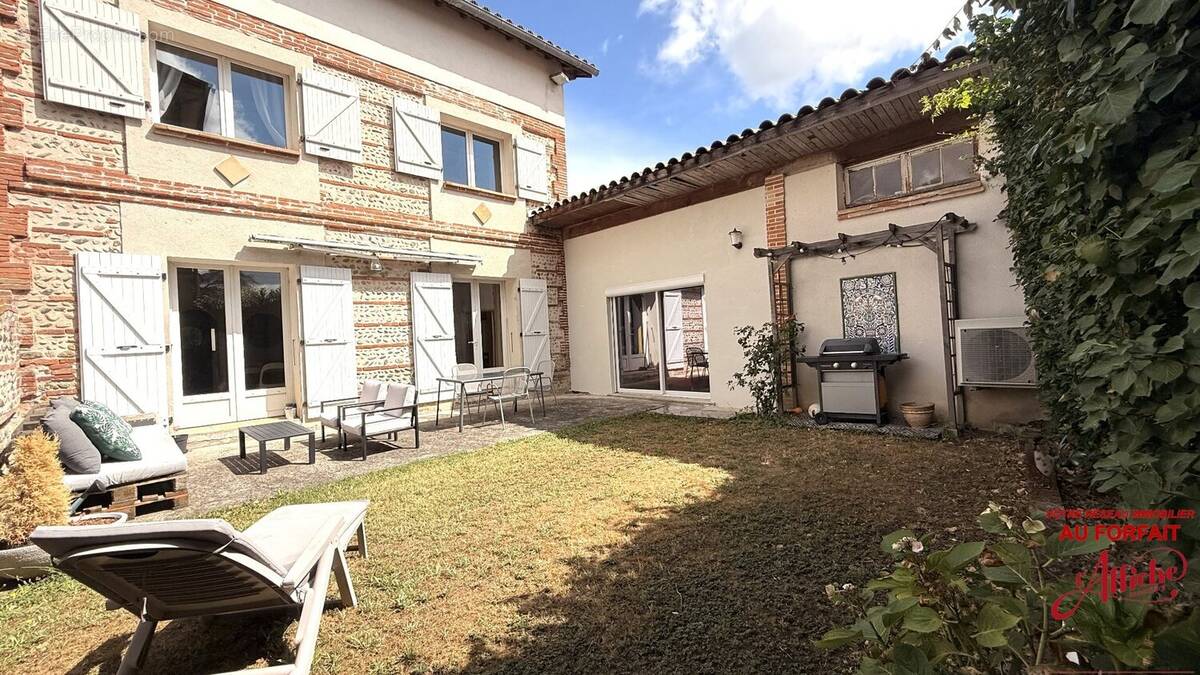 Maison à AUCAMVILLE