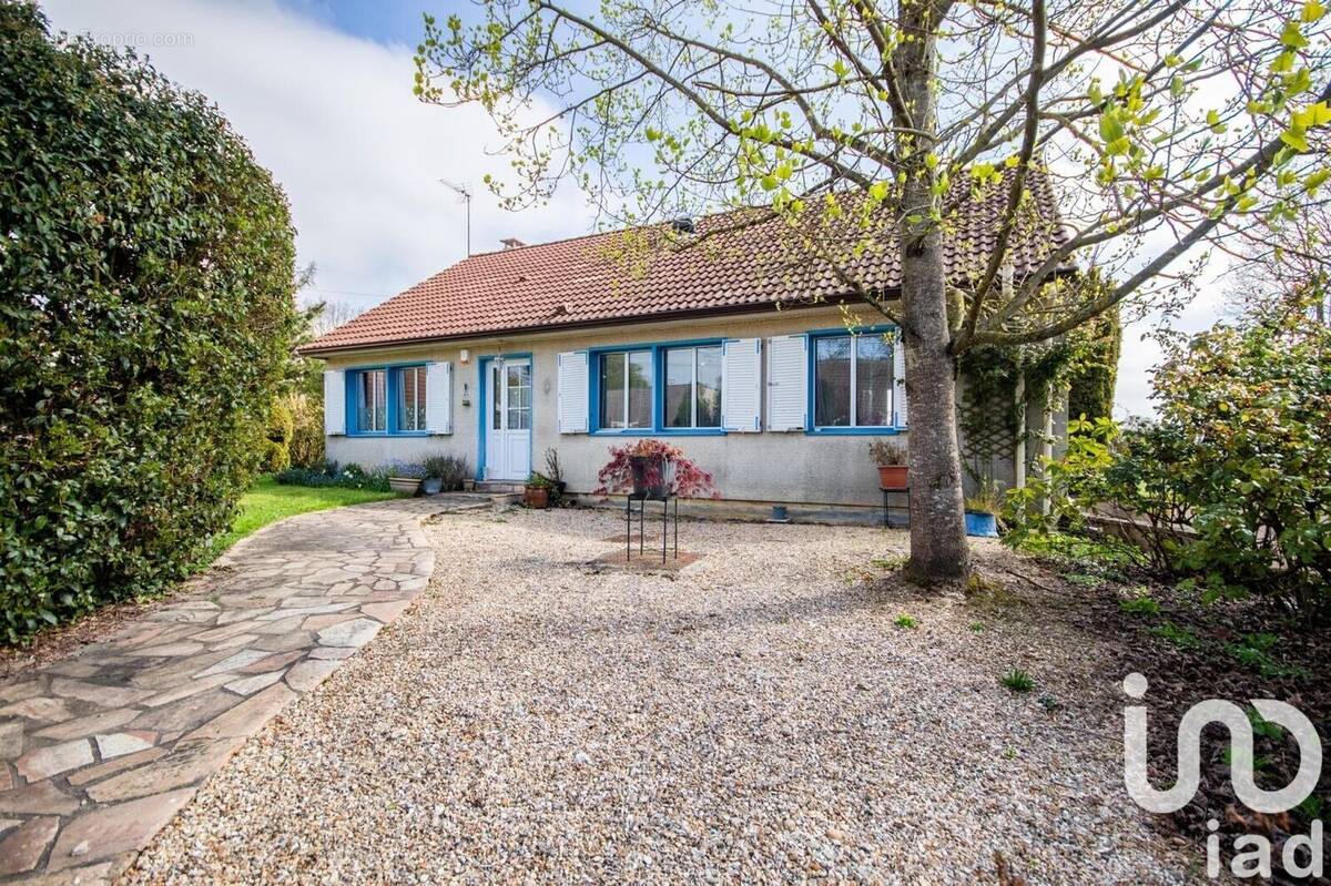 Photo 1 - Maison à TRIE-CHATEAU