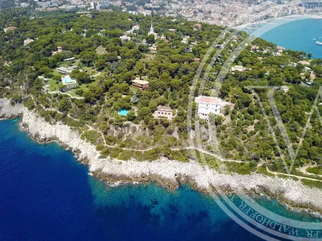 Maison à ROQUEBRUNE-CAP-MARTIN