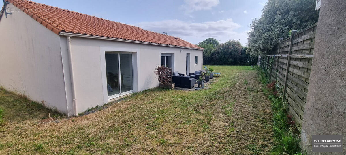 Maison à BOUGUENAIS