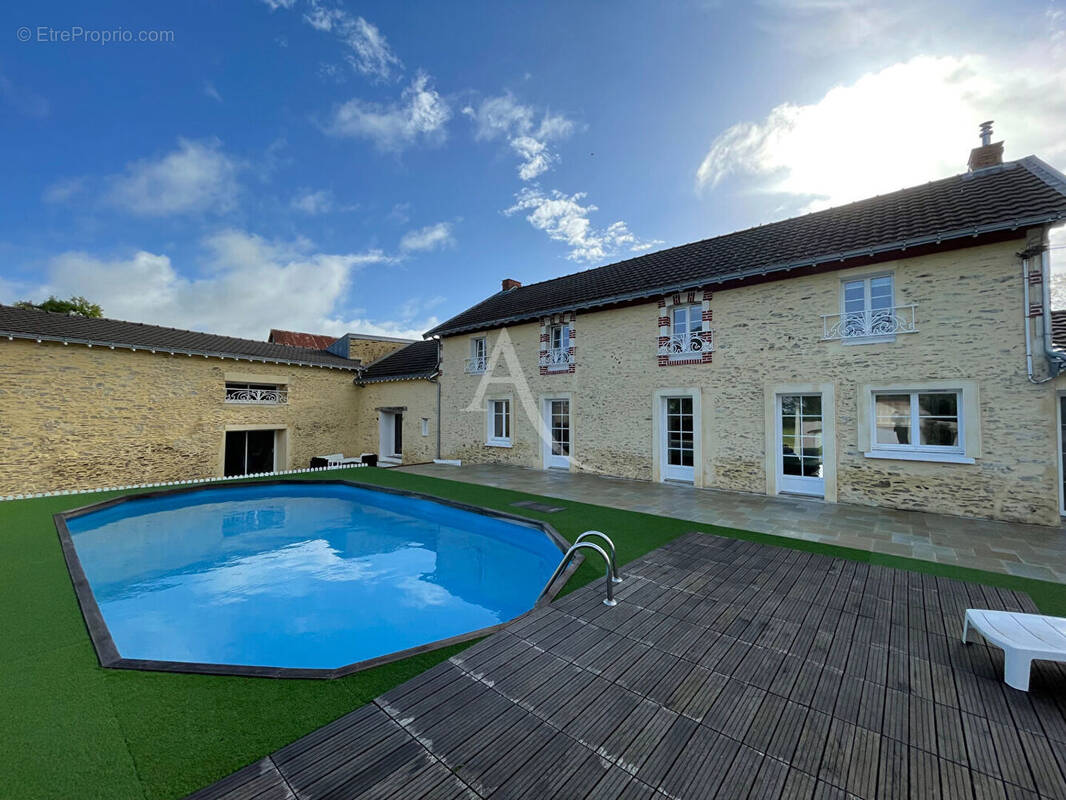 Maison à CARQUEFOU