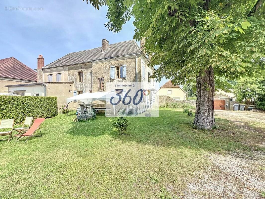Maison à LOUHANS