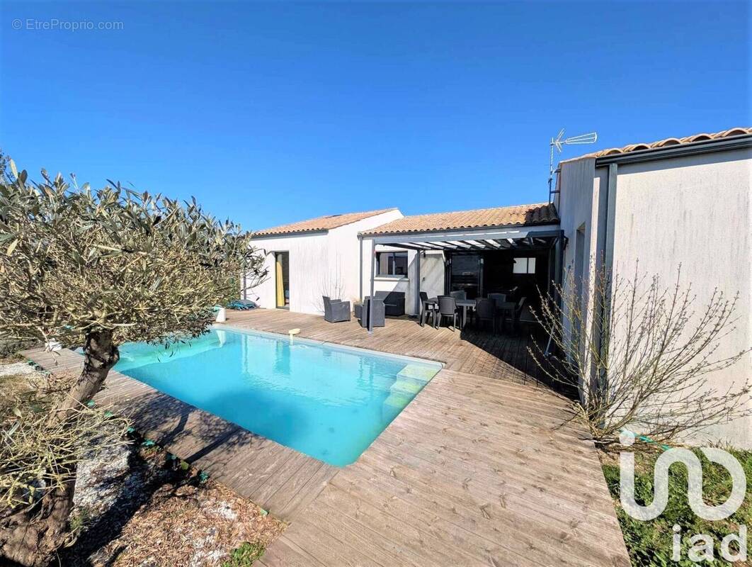 Photo 1 - Maison à VILLEDOUX