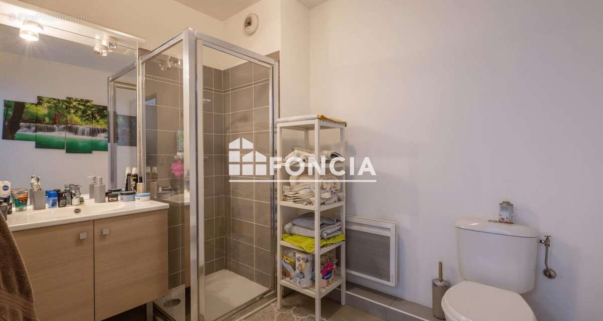 Appartement à COGOLIN