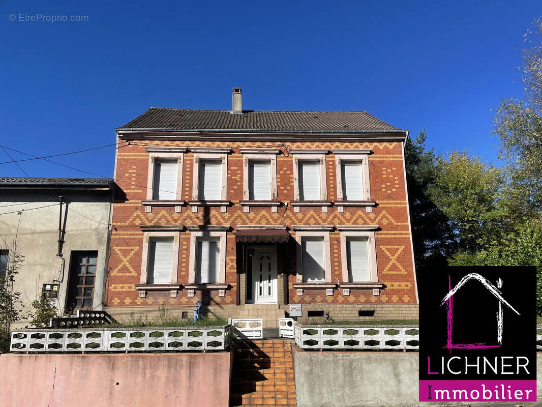 Maison à L&#039;HOPITAL