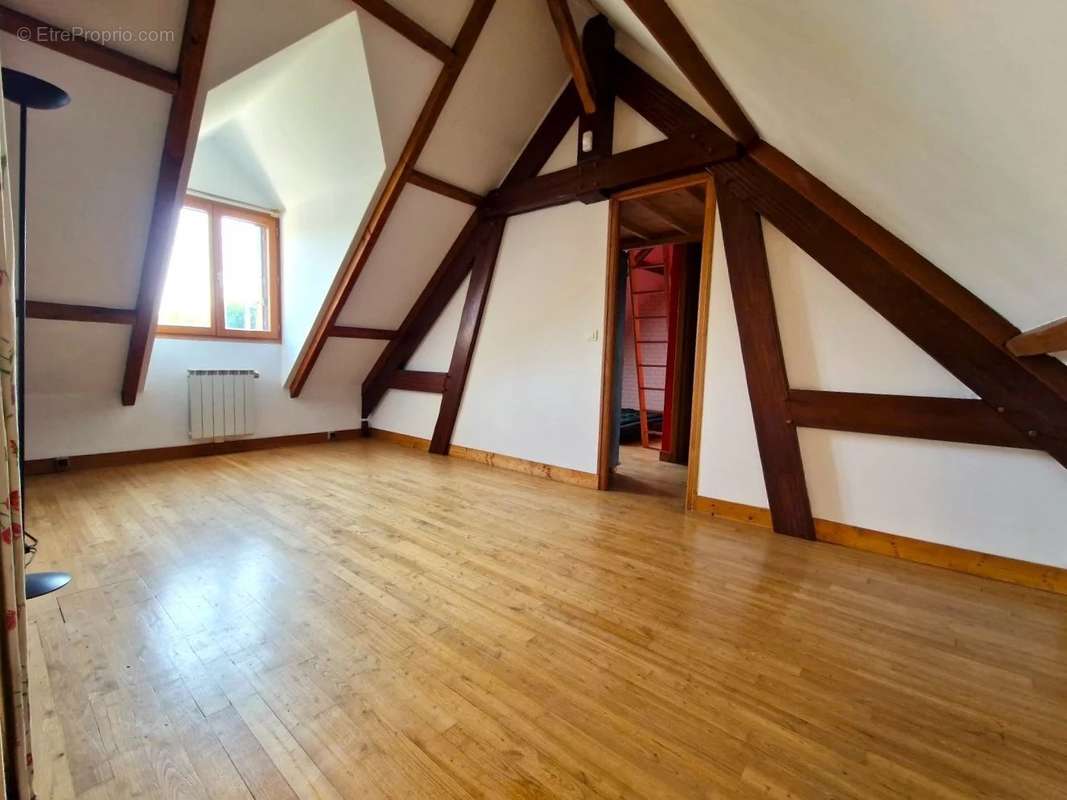 Maison à EGLY