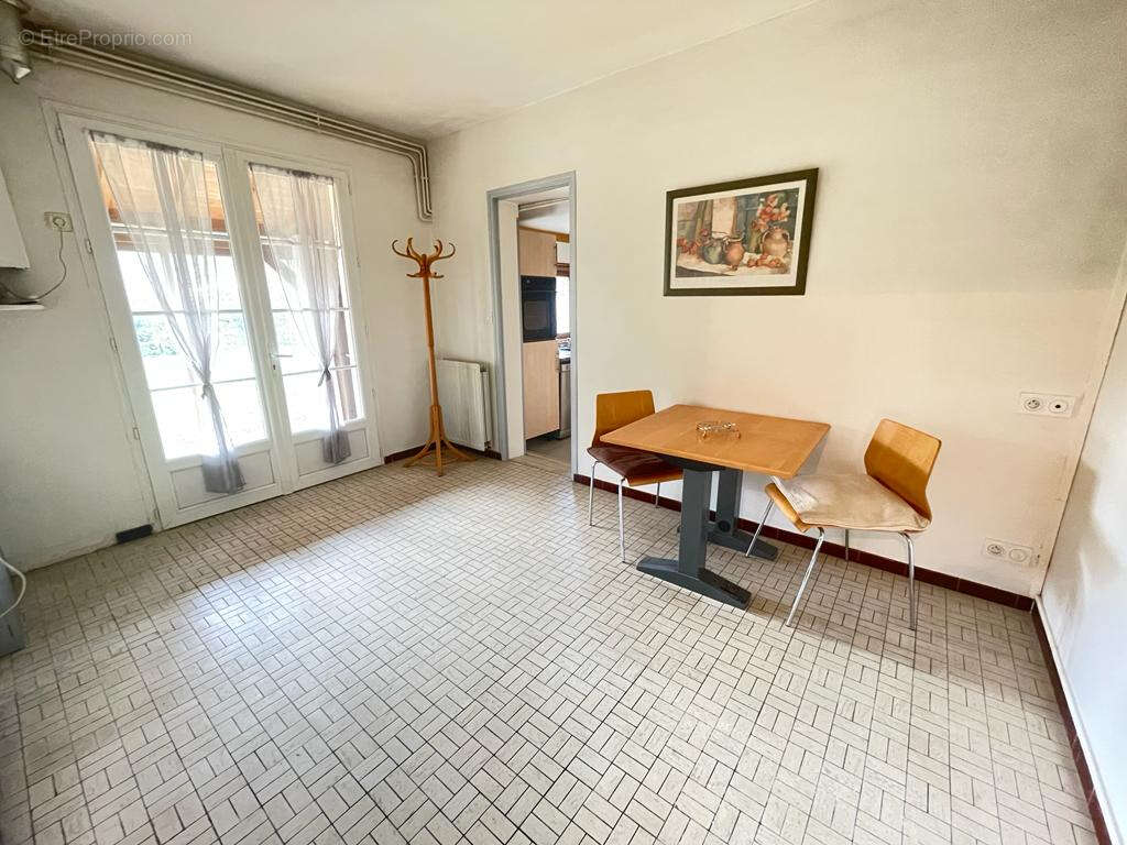 Maison à SAINT-LAURENT-MEDOC