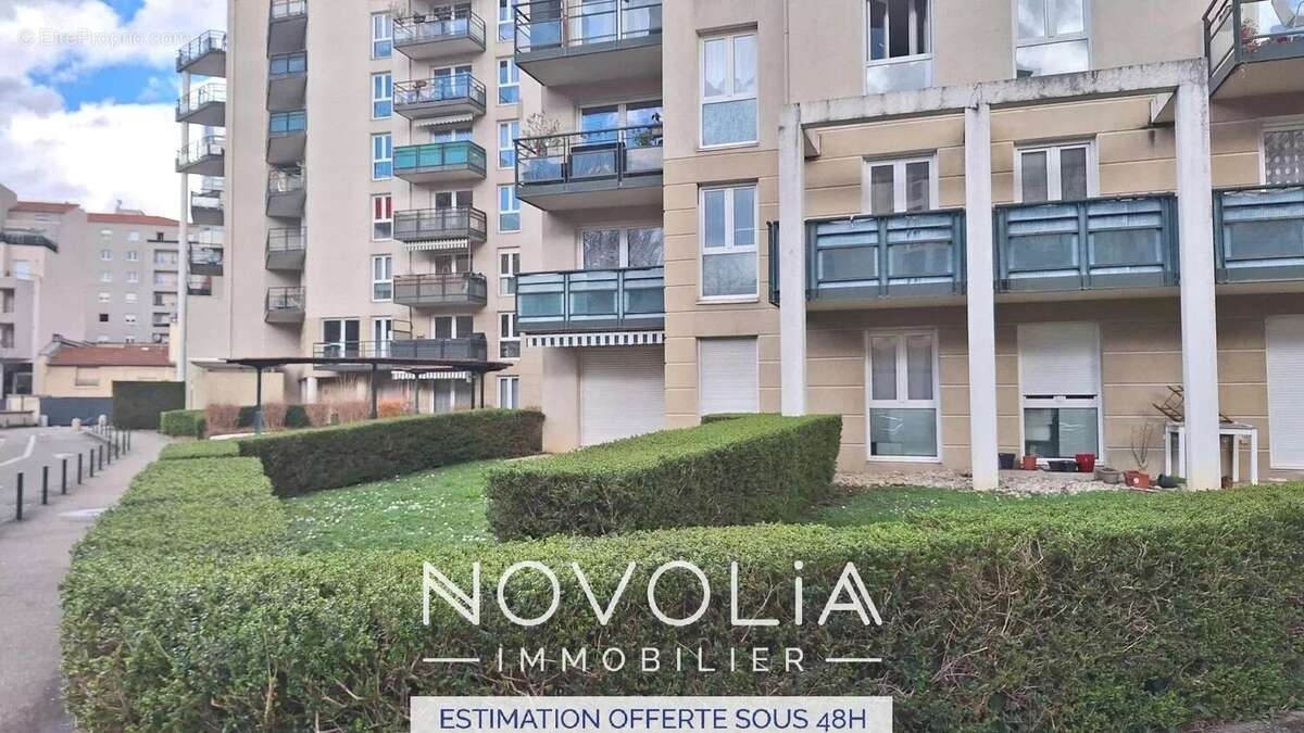 Appartement à LYON-9E