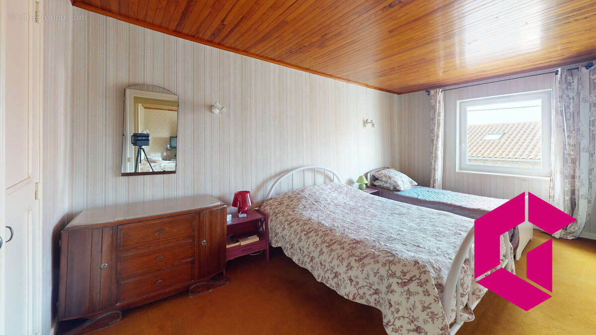 Maison à BAS-EN-BASSET