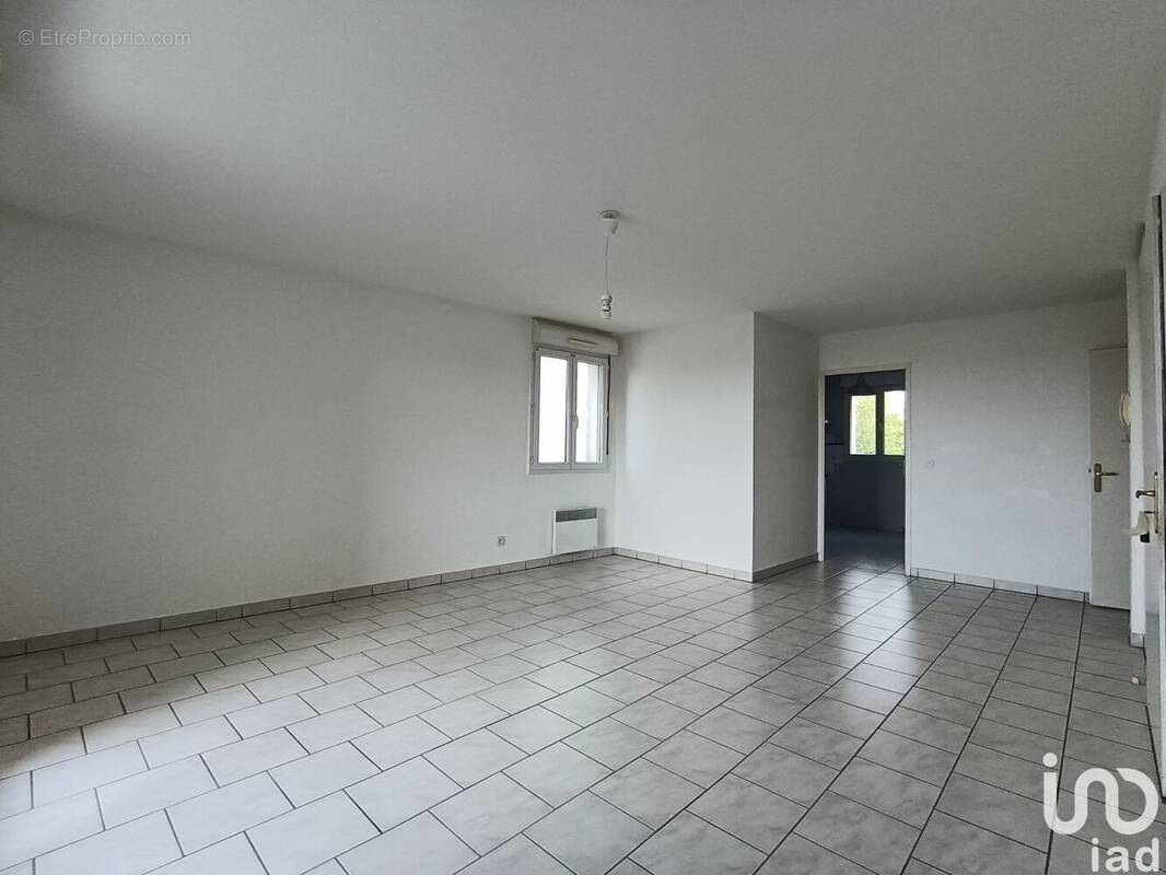 Photo 1 - Appartement à LORMONT