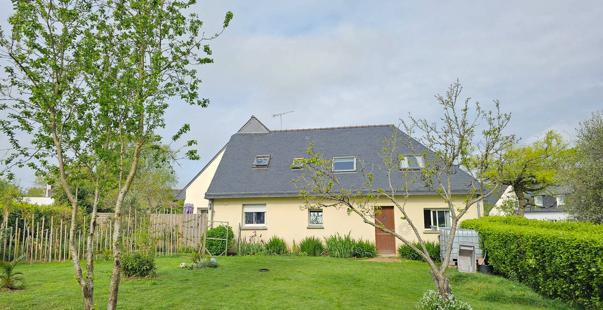 Maison à PLOMELIN