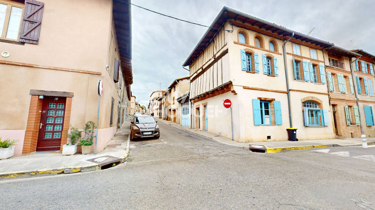 Appartement à BEAUMONT-DE-LOMAGNE