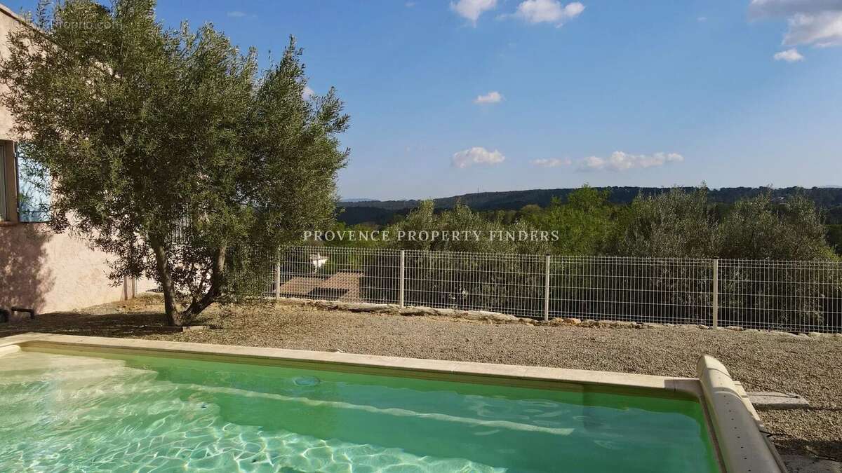 Maison à LORGUES
