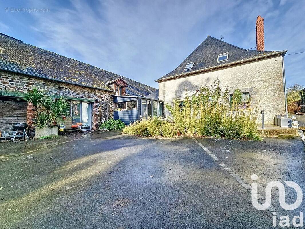 Photo 1 - Maison à LA GUERCHE-DE-BRETAGNE