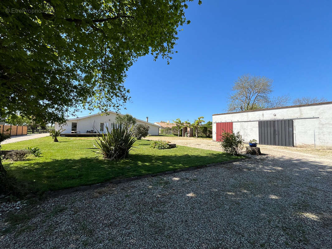 Maison à LESPARRE-MEDOC