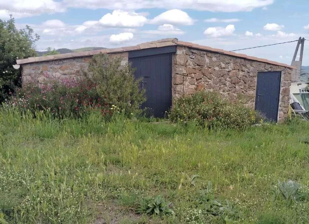 Maison à LASALLE
