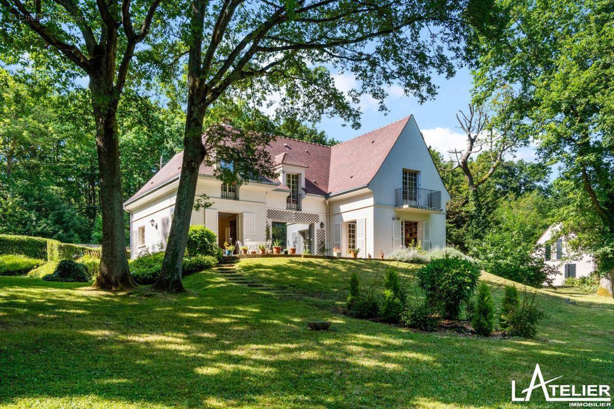 Maison à MAREIL-MARLY