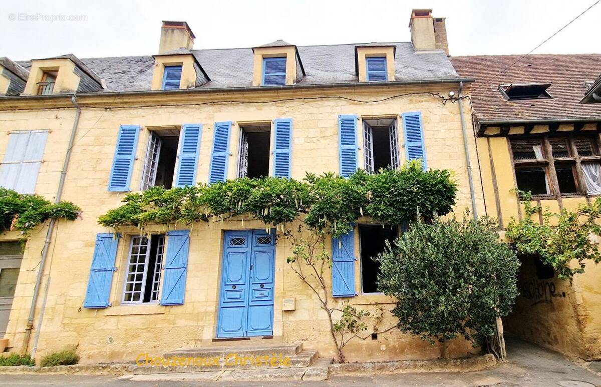 Maison à MONTIGNAC