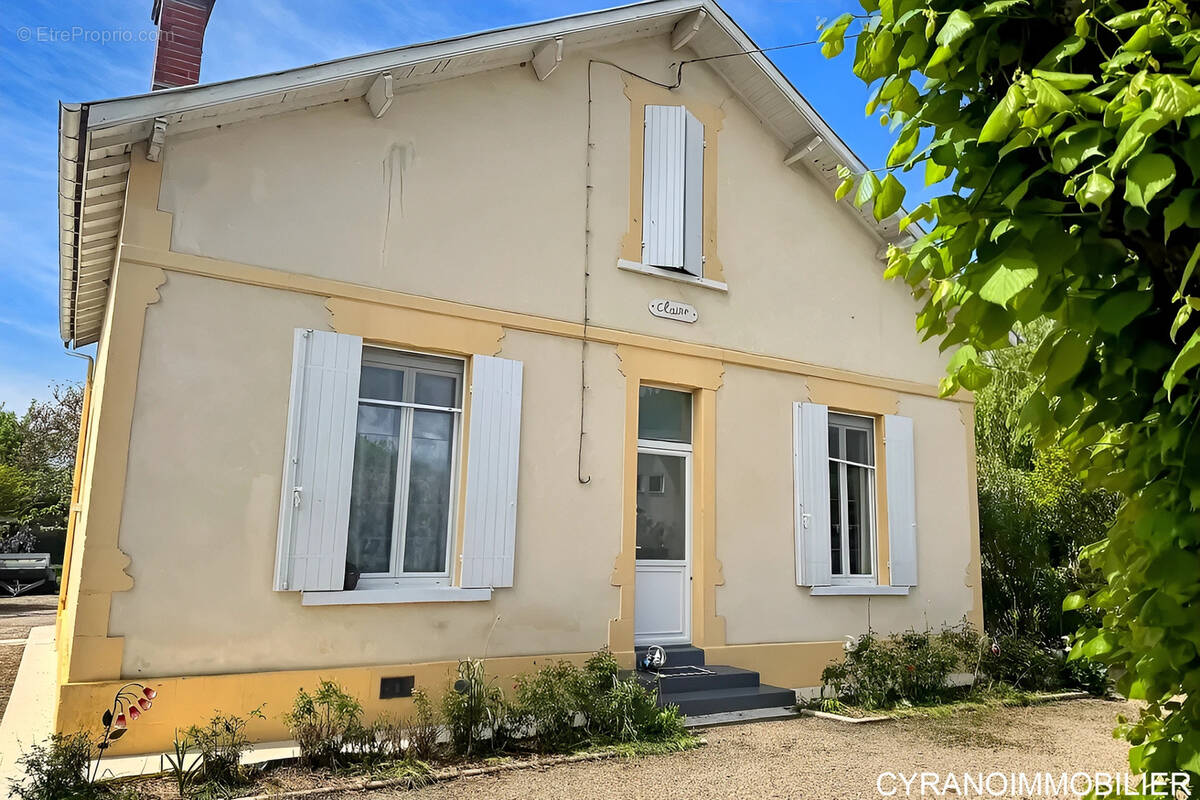 Maison à LA FORCE