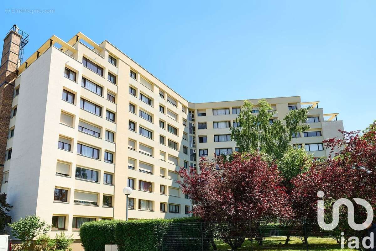 Photo 1 - Appartement à SAINT-GRATIEN