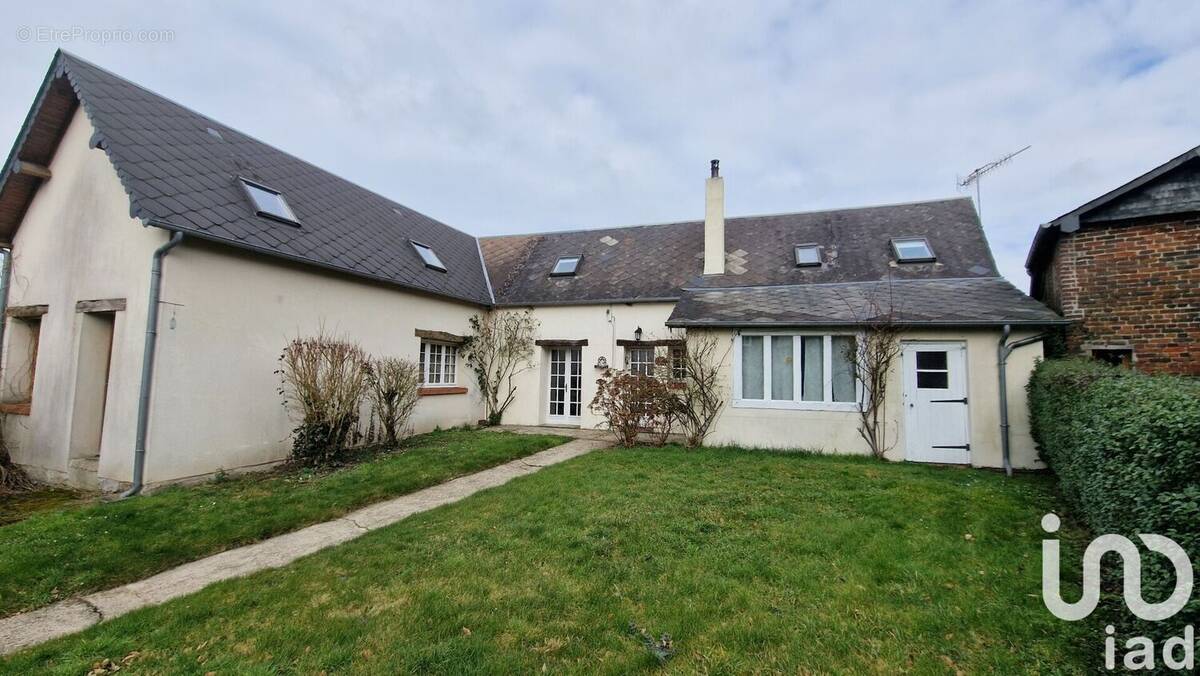 Photo 1 - Maison à FERRIERES-EN-BRAY