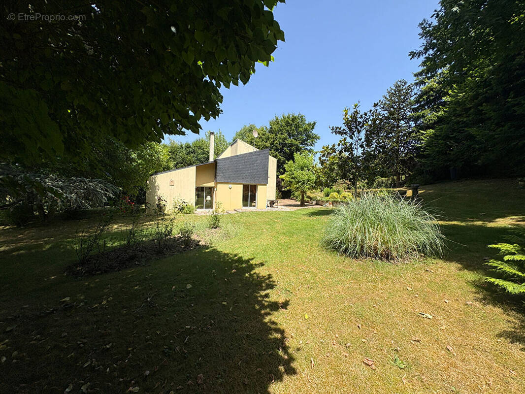 Maison à LA FERTE-BERNARD