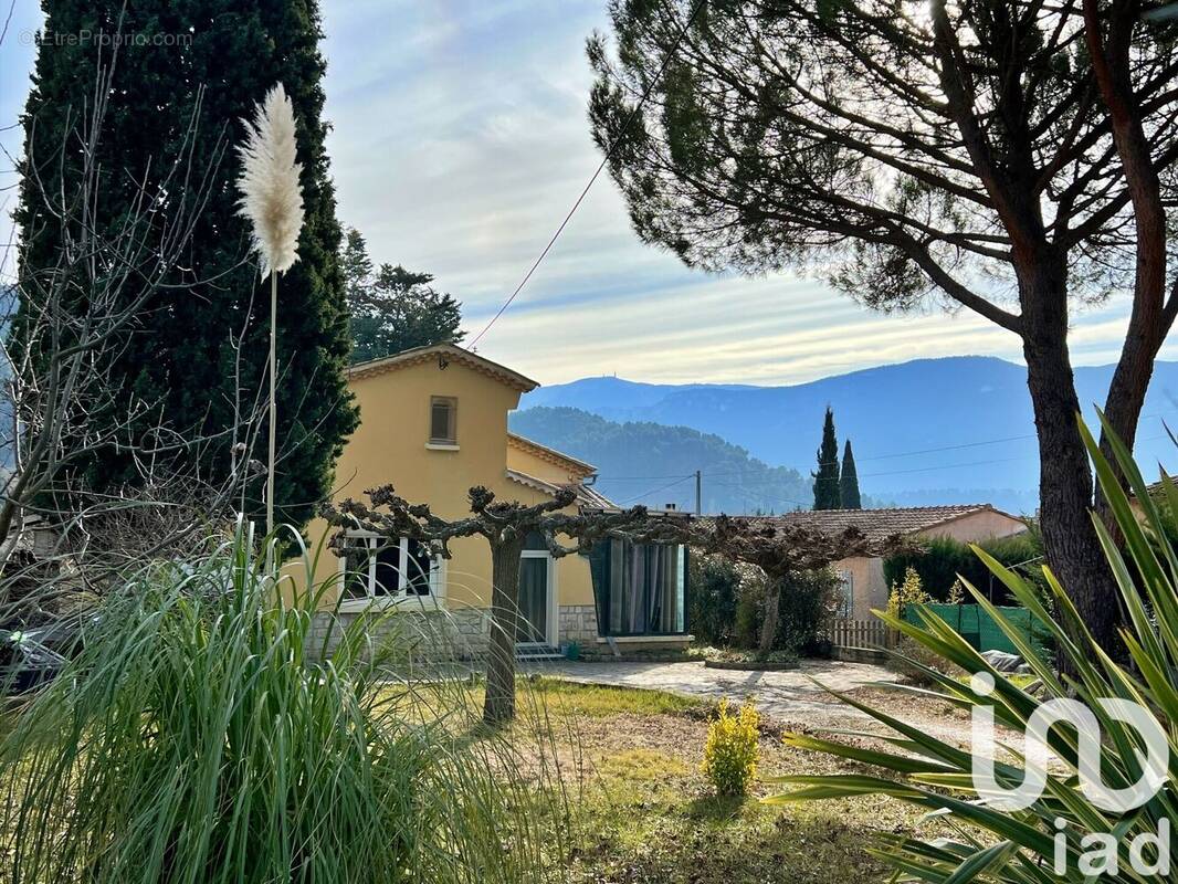 Photo 1 - Maison à BUIS-LES-BARONNIES