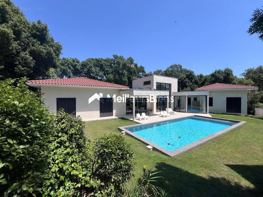 Maison à SOMMIERES