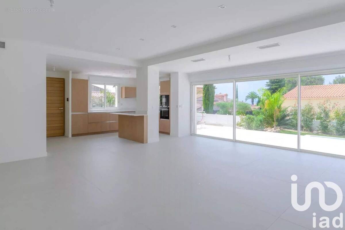 Photo 1 - Maison à BANDOL
