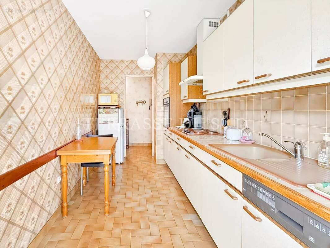 Appartement à MARSEILLE-13E
