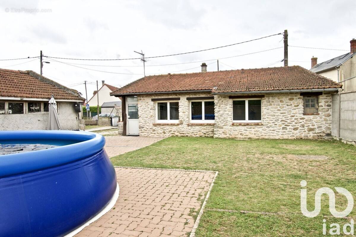 Photo 1 - Maison à MEREVILLE