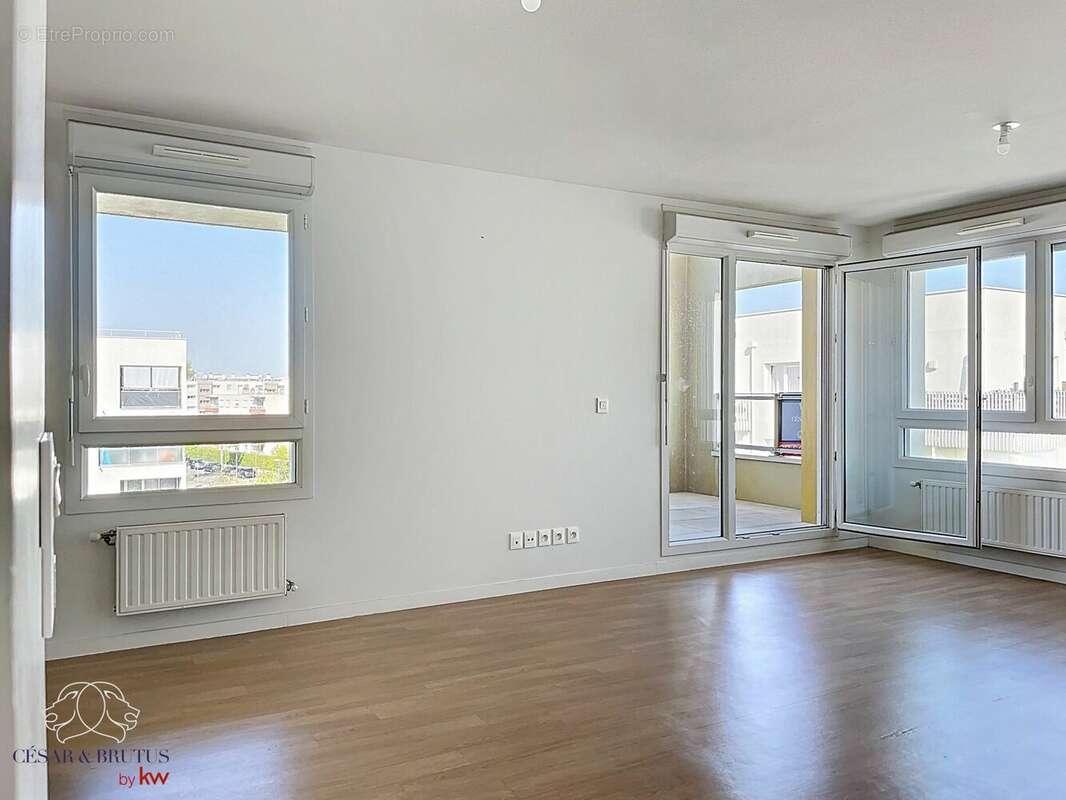 Appartement à VAULX-EN-VELIN