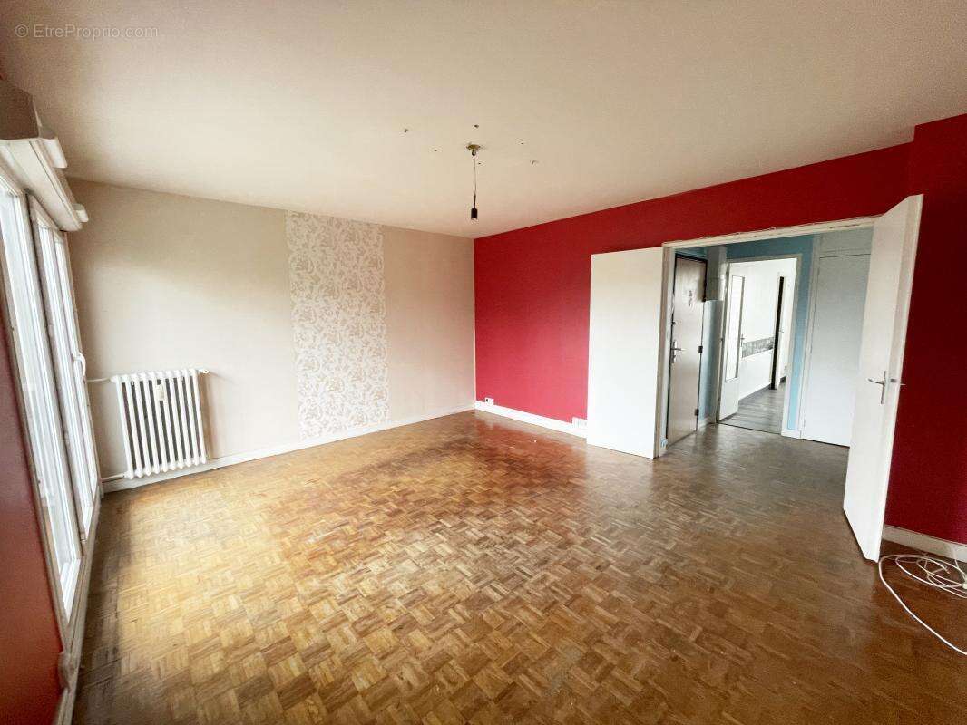 Appartement à PLAISIR