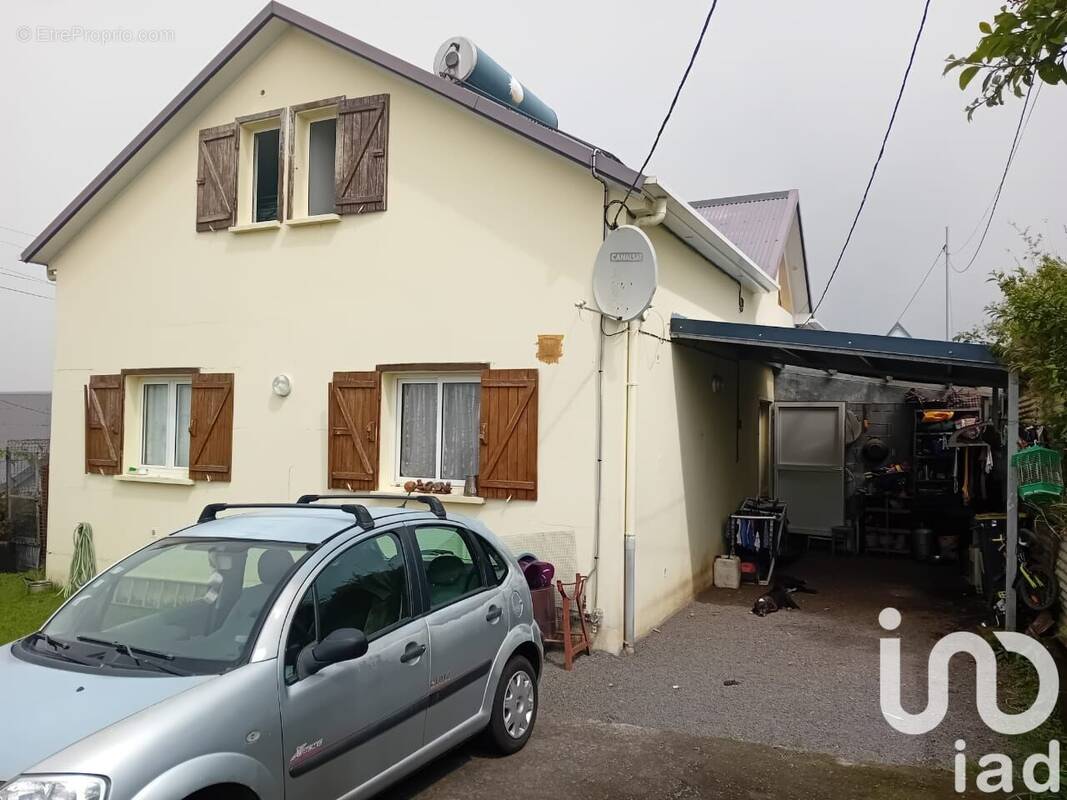 Photo 1 - Maison à SAINT-JOSEPH