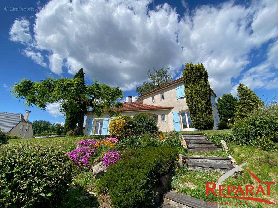 Maison à USSAC