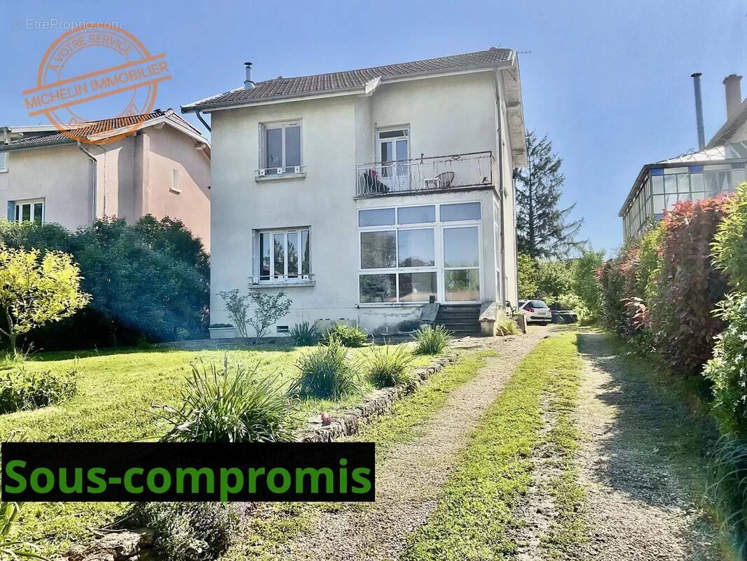 Maison à CHAMPAGNE-AU-MONT-D&#039;OR
