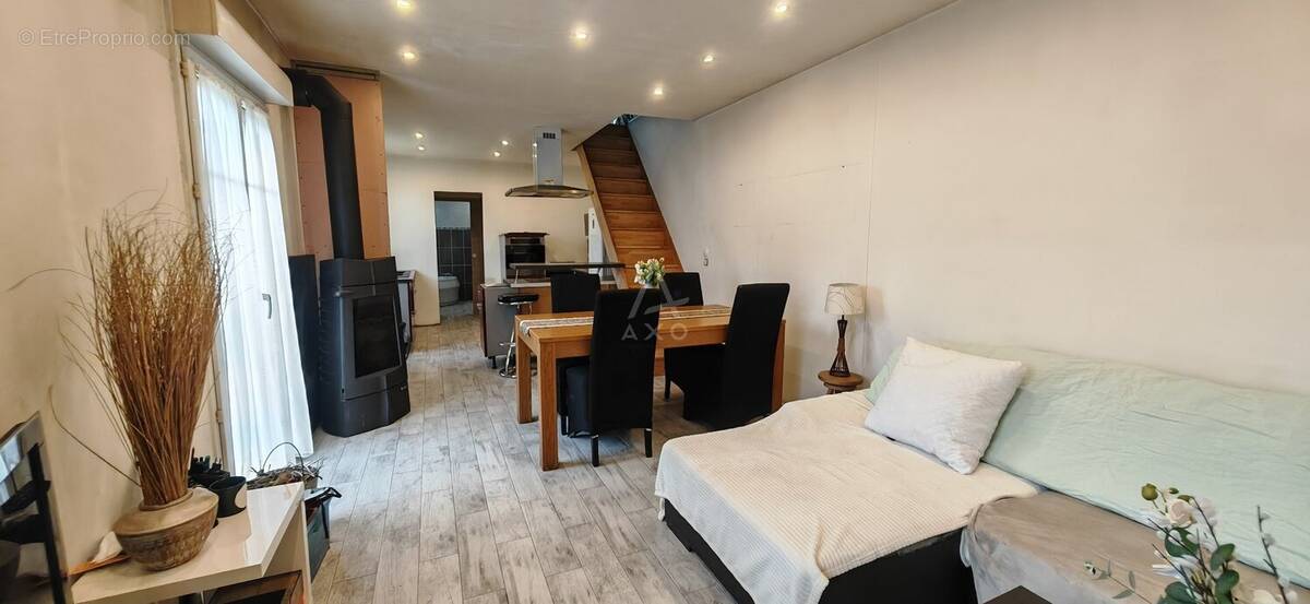Maison à AULNAY-SOUS-BOIS