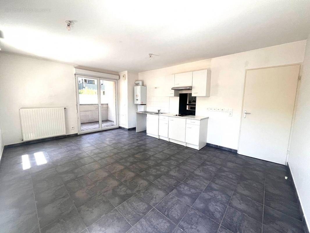 Appartement à VENISSIEUX