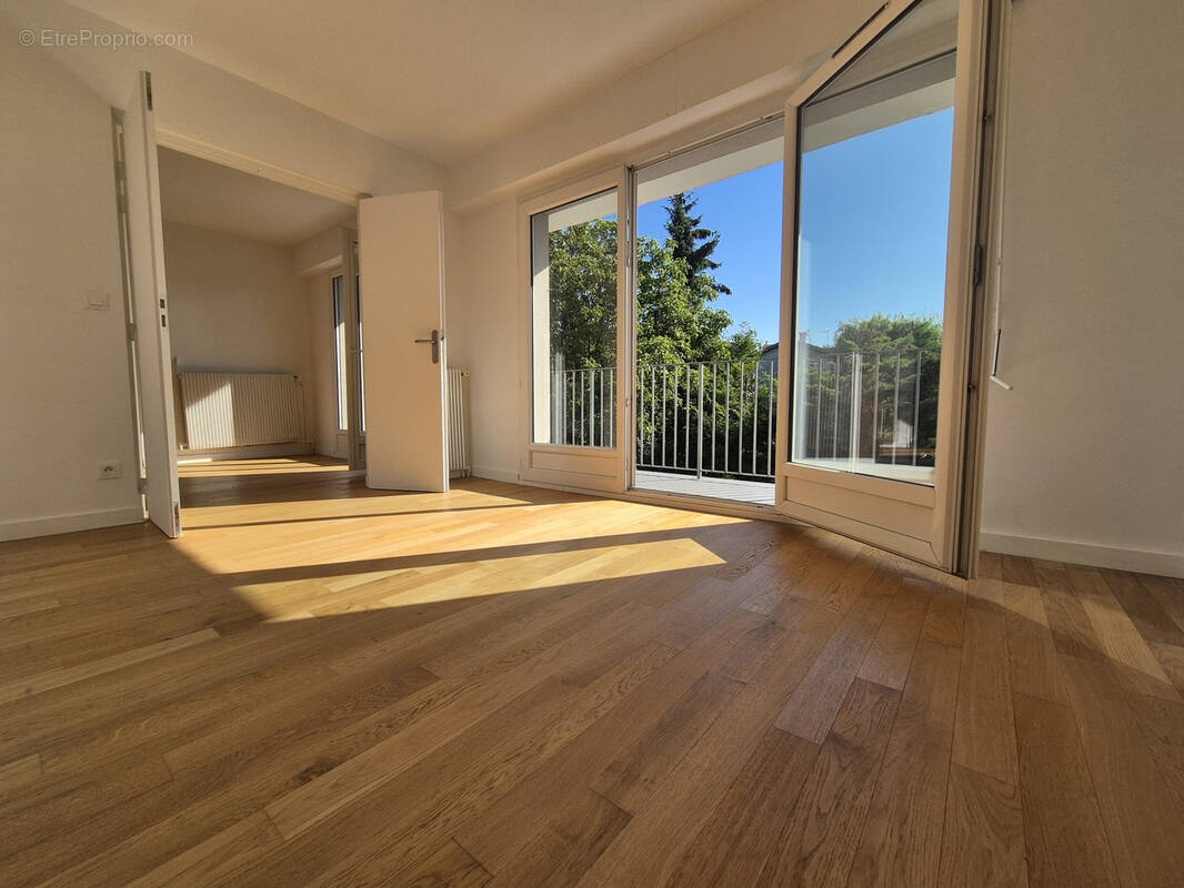 Appartement à BAGNEUX