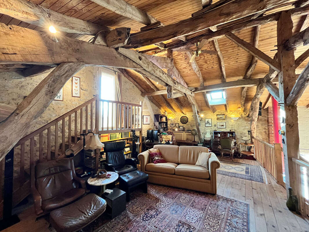 Maison à PRAYSSAC
