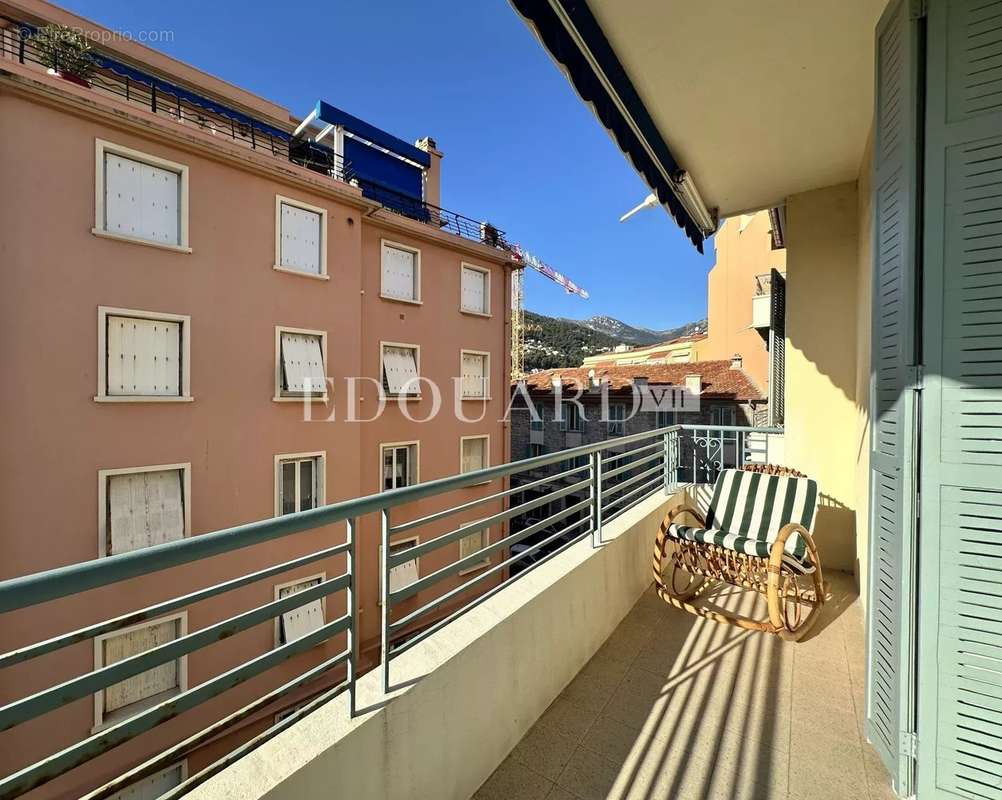 Appartement à ROQUEBRUNE-CAP-MARTIN