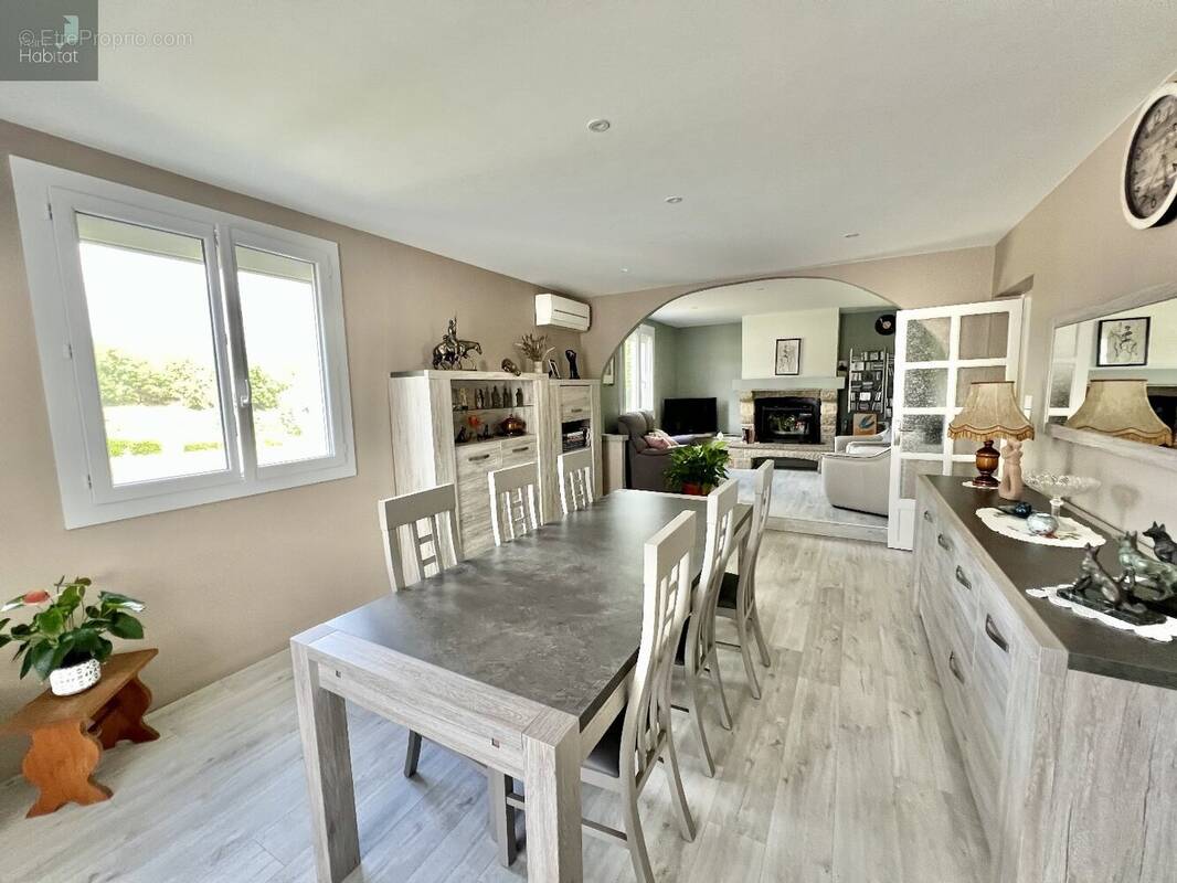 Maison à LA ROUQUETTE