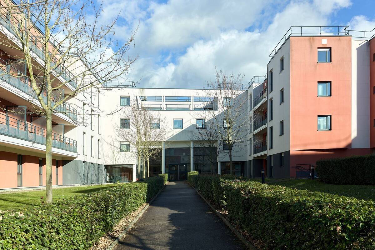Appartement à SAINT-CYR-L&#039;ECOLE