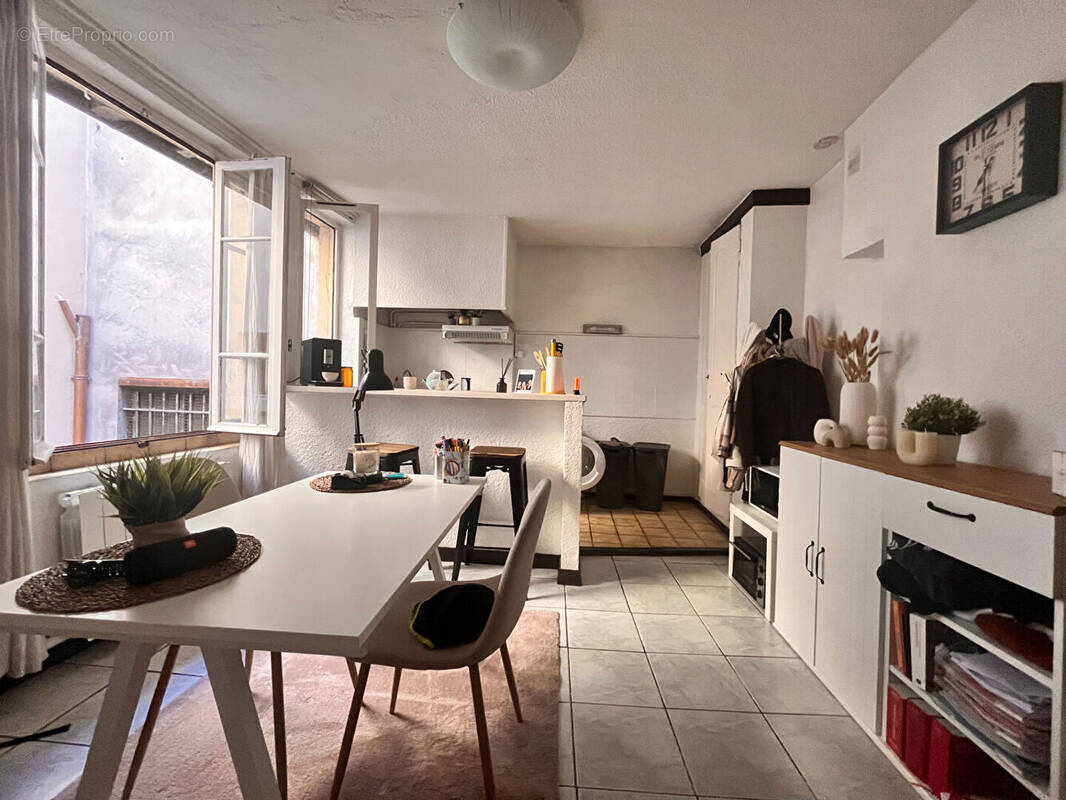 Appartement à LYON-1E