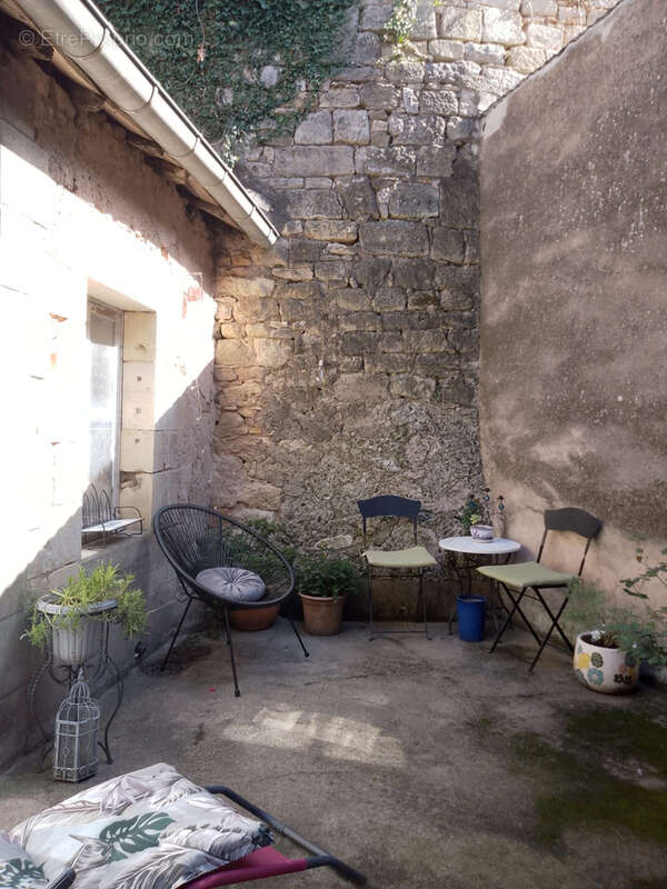 Appartement à AYEN