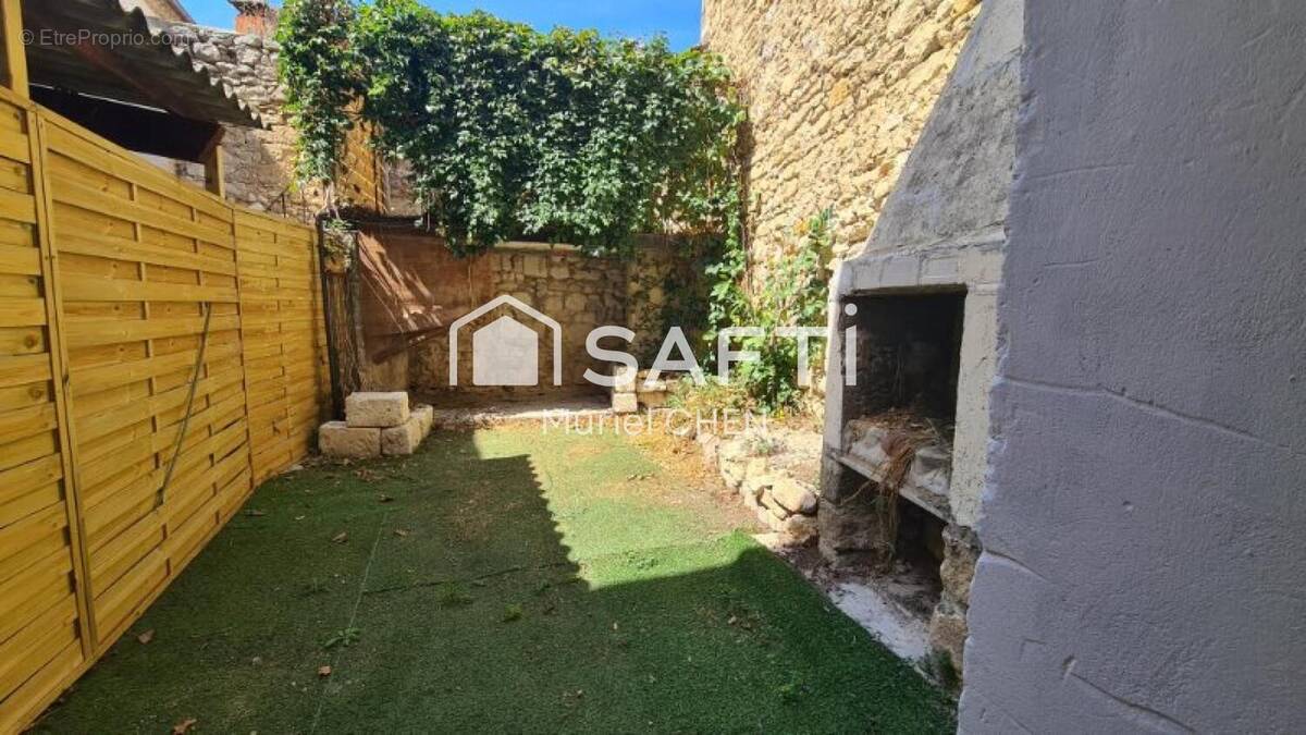 Photo 1 - Maison à LUNEL-VIEL