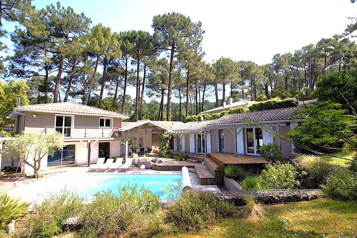 Maison à SEIGNOSSE