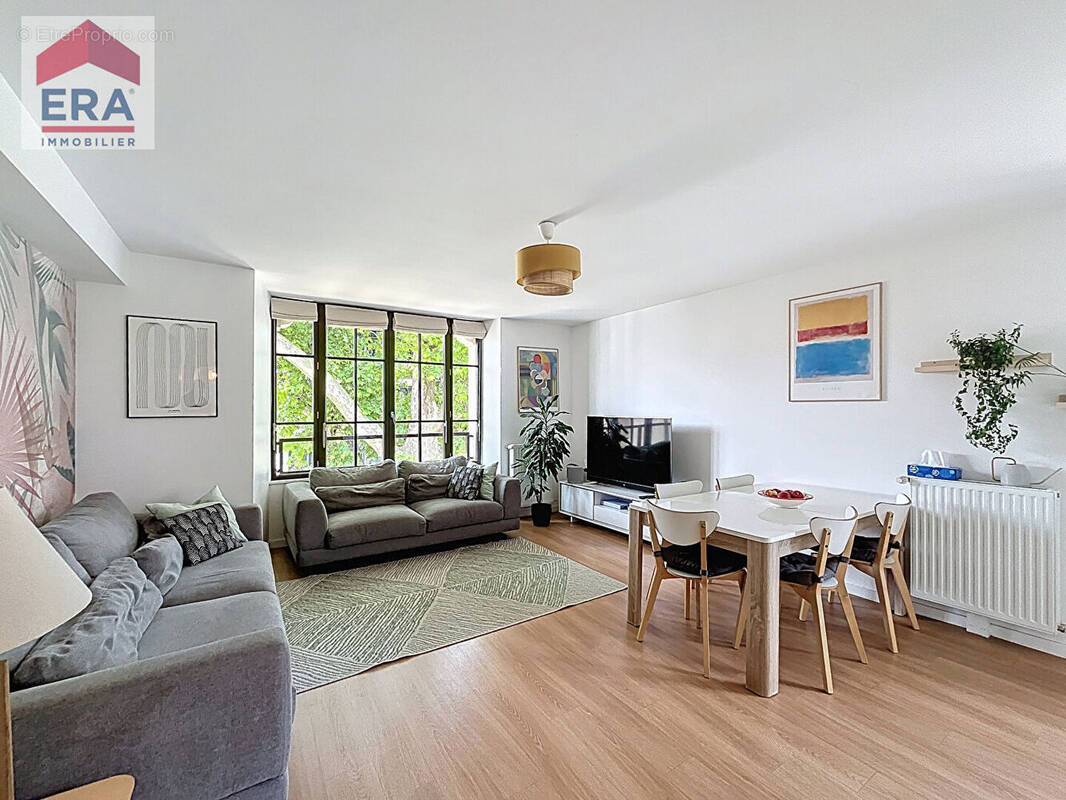 Appartement à IVRY-SUR-SEINE